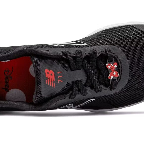 RunDisney New Balance Minnie Mouse 711v3 Training Sneakers - Picture 3 of 7